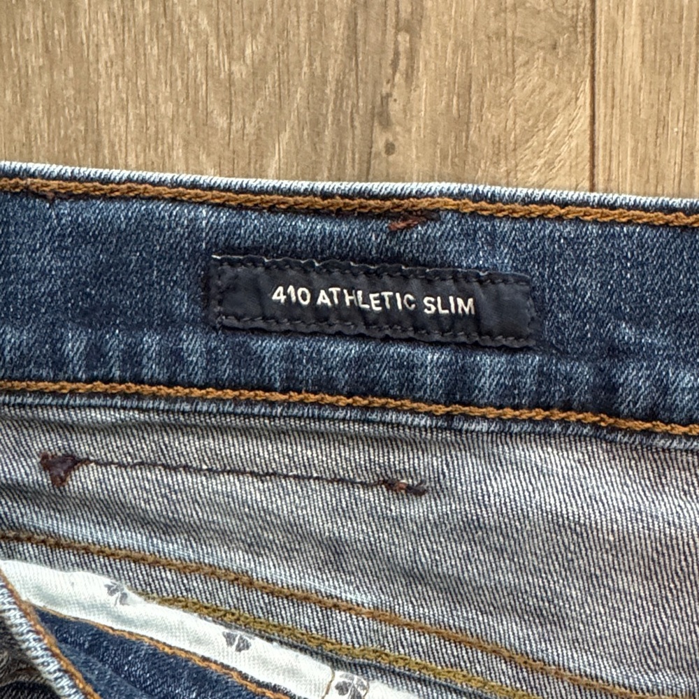Lucky Brand Men's 410 Athletic Slim Jeans Size 36 X 32 - Picture 3 of 7